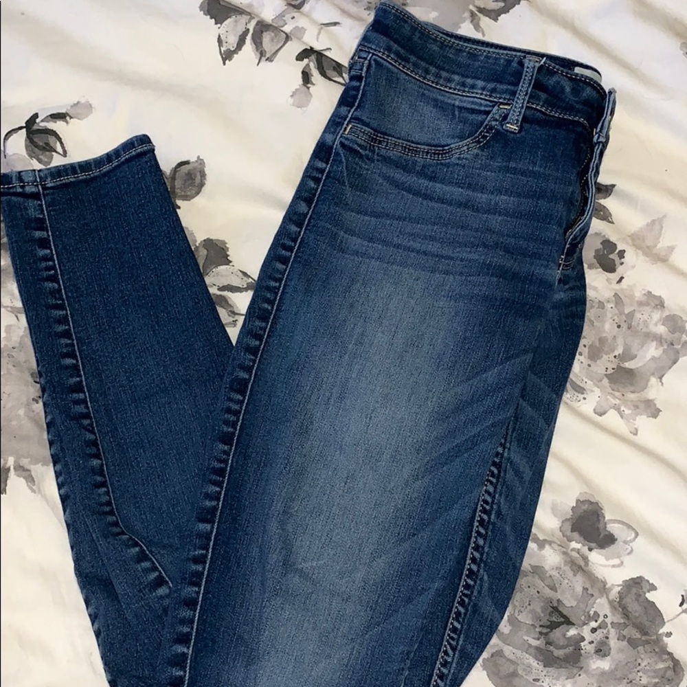 Hollister skinny jeans